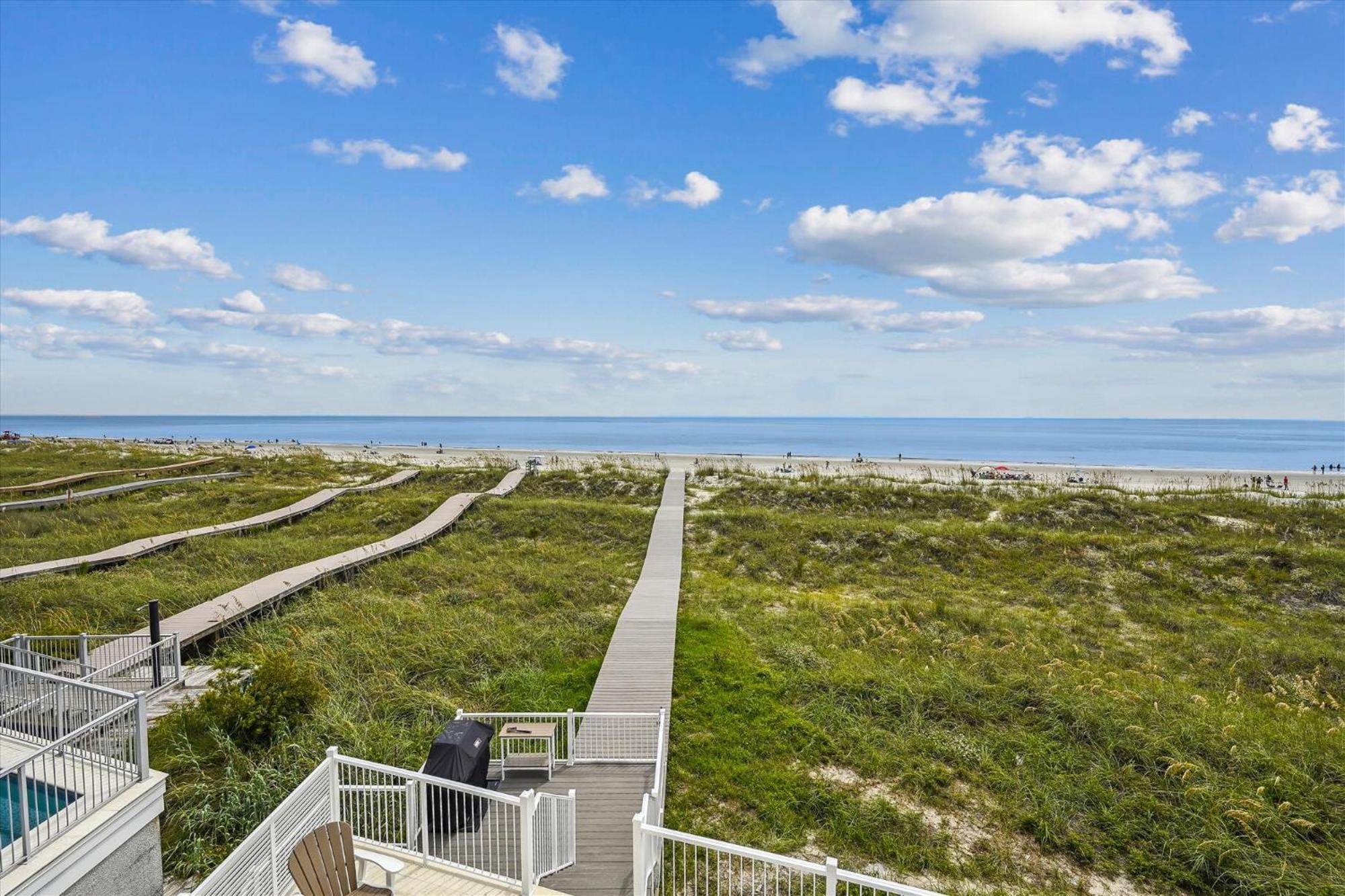 8 Terra Bella Trace- Oceanfront, 6 Primary Rooms, Pool, Roof Top, Free Activities Included ヒルトンヘッドアイランド エクステリア 写真