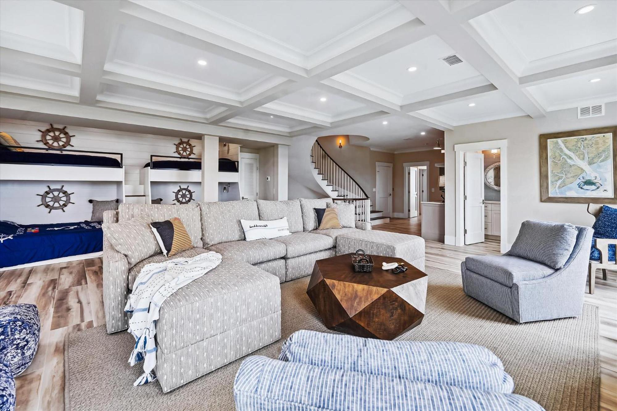 8 Terra Bella Trace- Oceanfront, 6 Primary Rooms, Pool, Roof Top, Free Activities Included ヒルトンヘッドアイランド エクステリア 写真